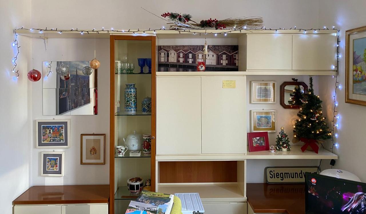Appartamento Lovely Irnerio ❤ Flat Near S. Pietro ★
